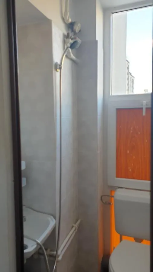 Apartamento Mihai Bravu Metrou Bucarest Rumanía